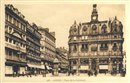 La place de la cathdrale et l\'immeuble des Anciennes Mutuelles - Rouen