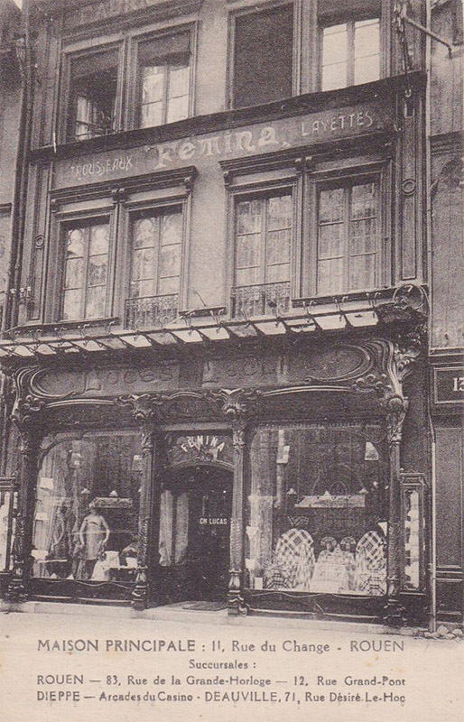 rouen-femina-rue-change