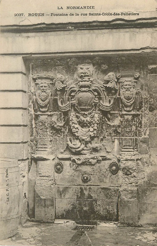 rouen-fontaine-rue-ste-croix-des-pelletiers