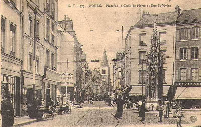 rouen-place-croix-pierre