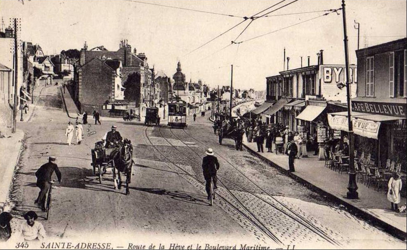 Route de la H�ve et le Boulevard Maritime