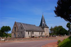 L\'Église Saint-Aubin - Saint-Aubin-sur-Mer