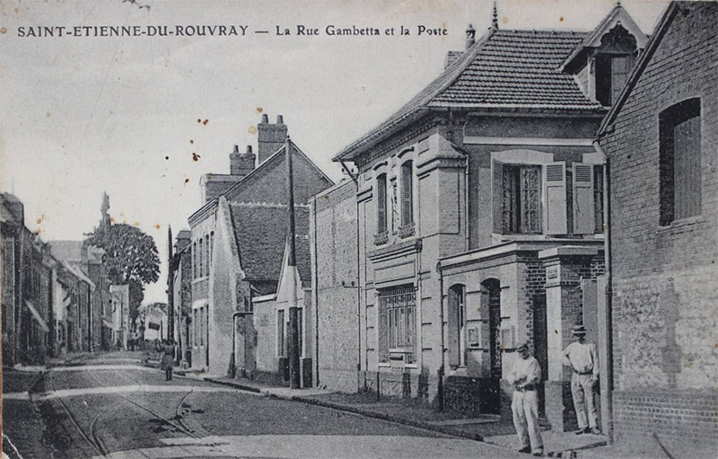 La Rue Gambetta et la Poste