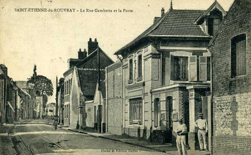 La Rue Gambetta et la Poste