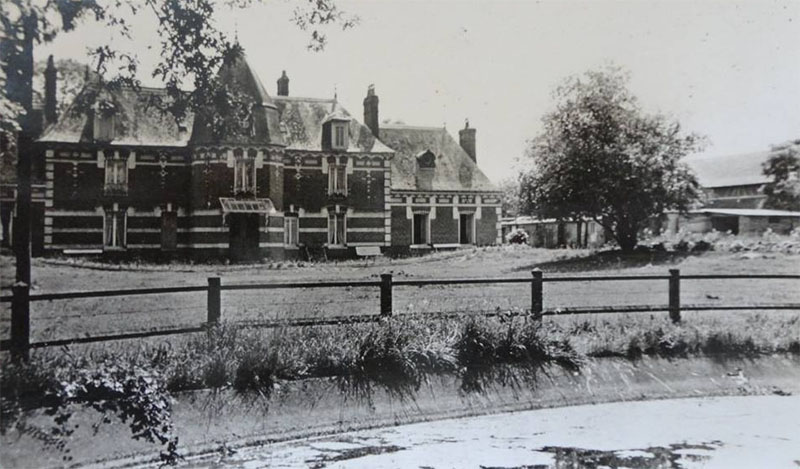 saint-georges-sur-fontaine-chateau-bout-aval