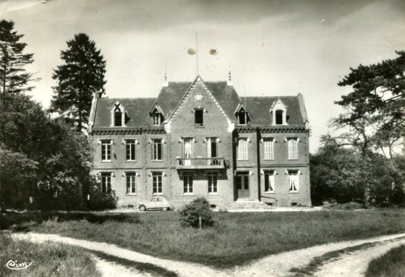 saint-georges-sur-fontaine-chateau-coquereaumont