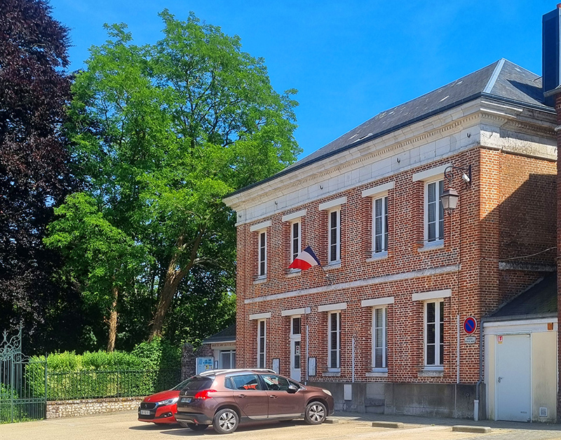 La mairie de Saint-Gilles-de-la-Neuville