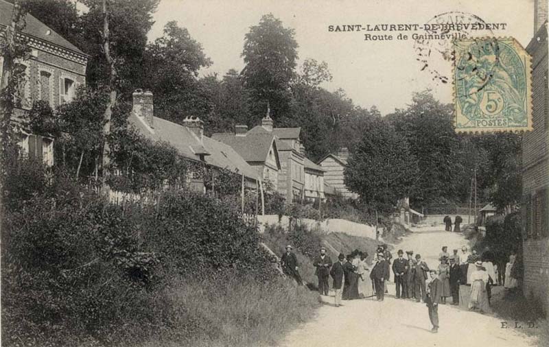 st-laurent-de-brevedent-route-gainneville2