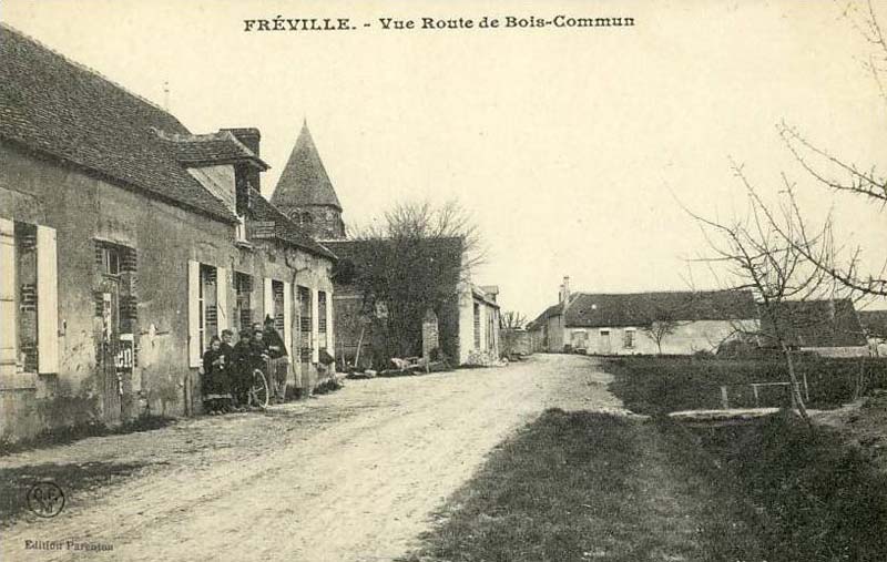 Vue Route de Bois-Commun<br>(Fréville)