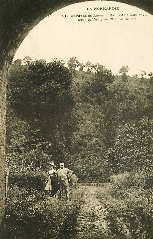 Sous la Voûte du Chemin de Fer