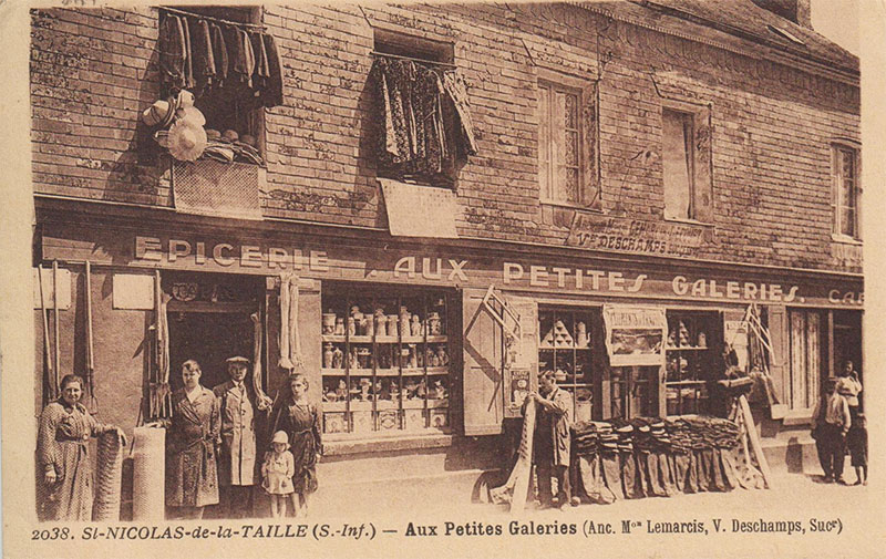 Aux Petites Galeries