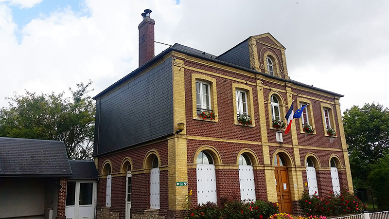 La mairie de Saint-Vincent-Cramesnil