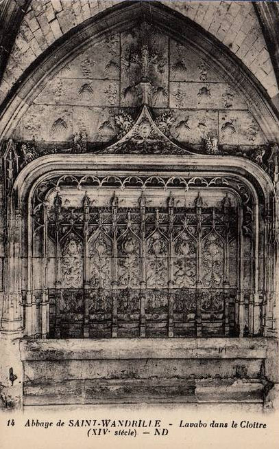 Lavabo dans le Clo�tre