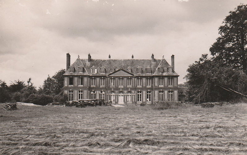 saussay-chateau3
