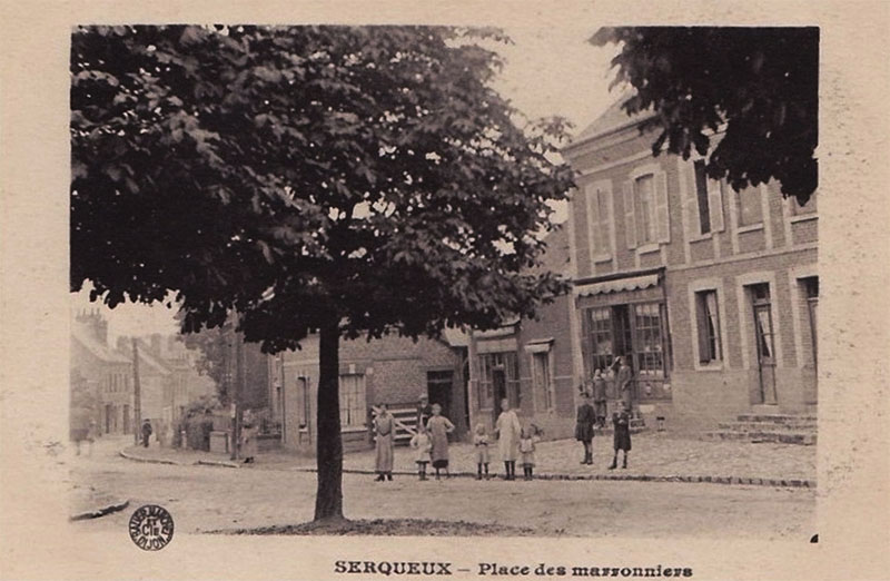 serqueux-place-marronniers