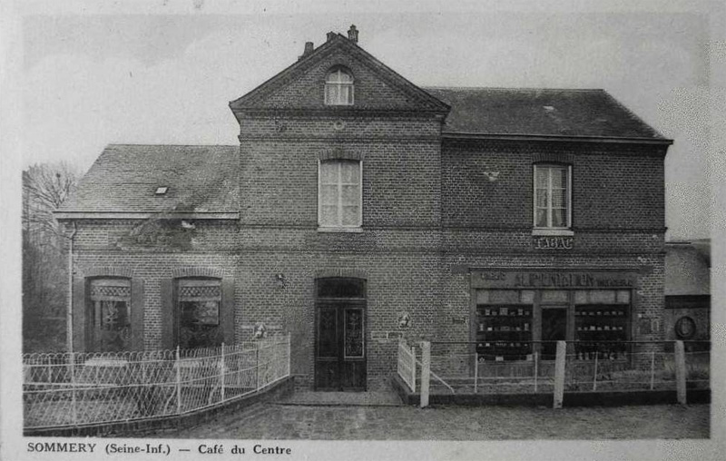 sommery-cafe-centre