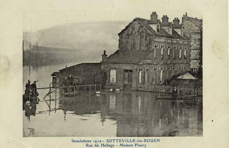 Inondations 1930 - Rue du Hallage - Maison Fleury