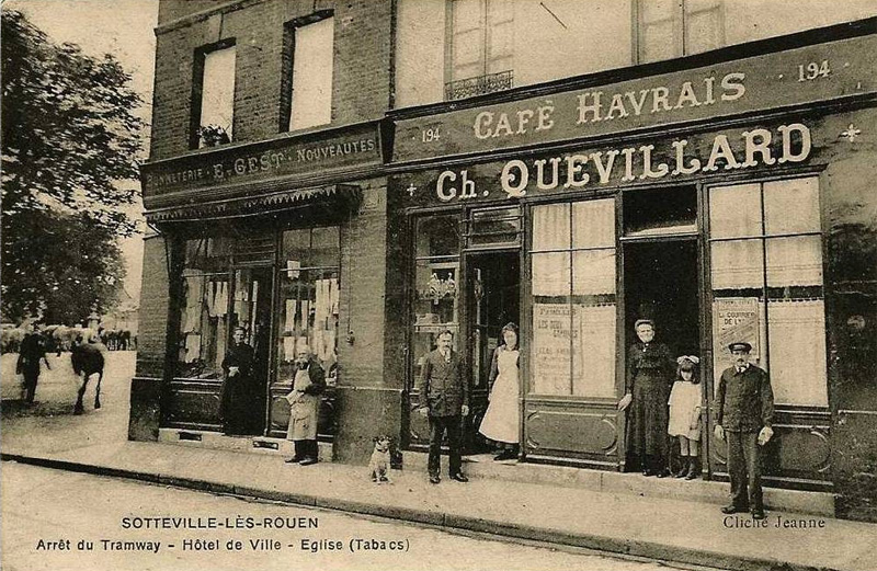 Arr�t du Tramway - H�tel de Ville