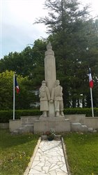 Le monument aux morts - Thérouldeville