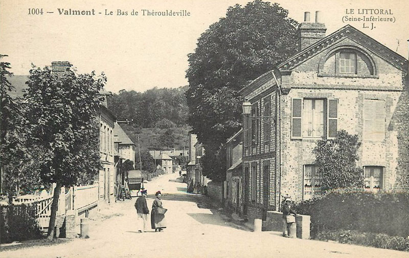 Le Bas du Village