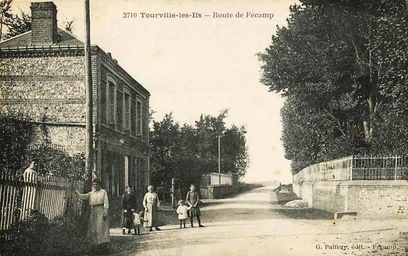 tourville-les-ifs-route-fecamp