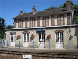 La Gare avant la rénovation de 2014 (Auffay). - Val-de-Scie