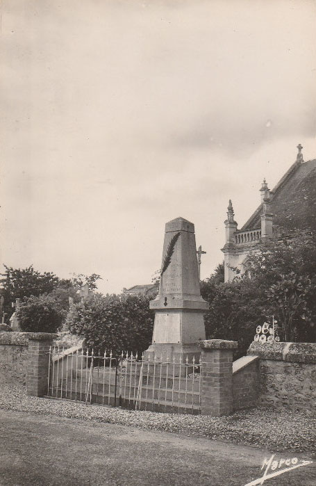 Le Monument aux Morts