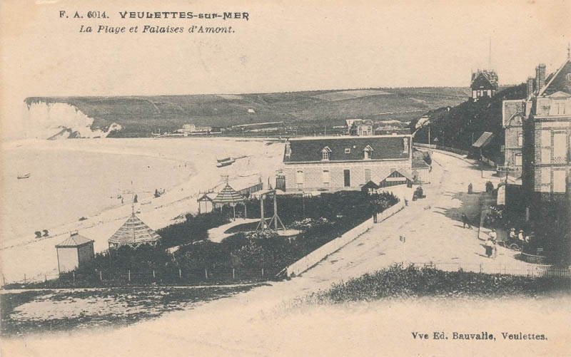 La Plage et la falaise d'amont