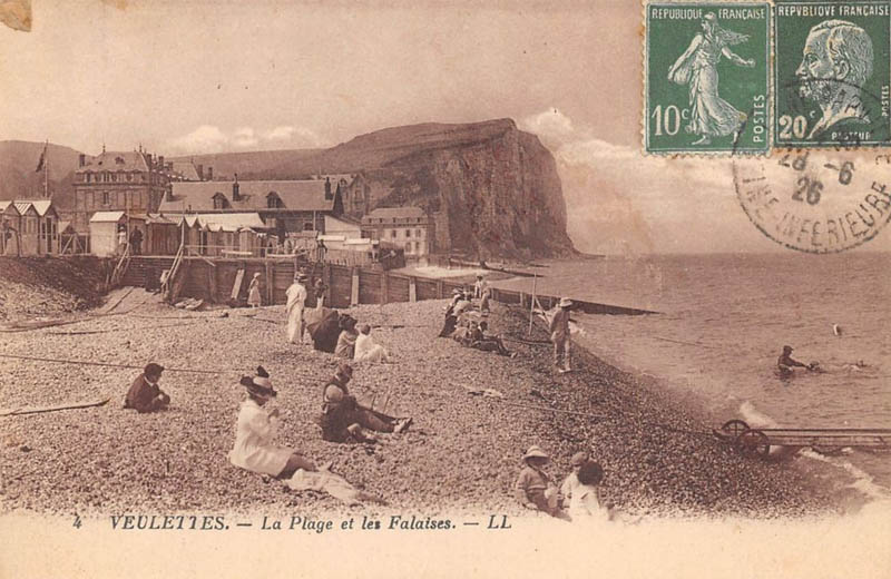 La plage et les falaises