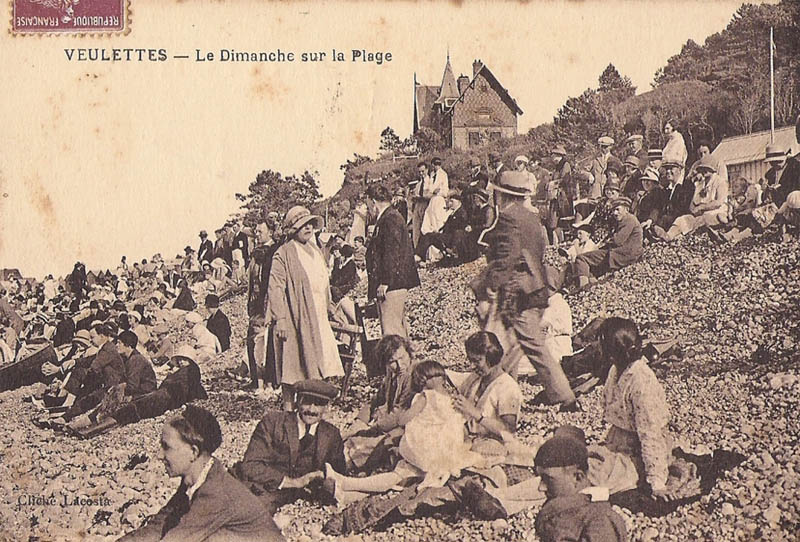 Le Dimanche sur la Plage