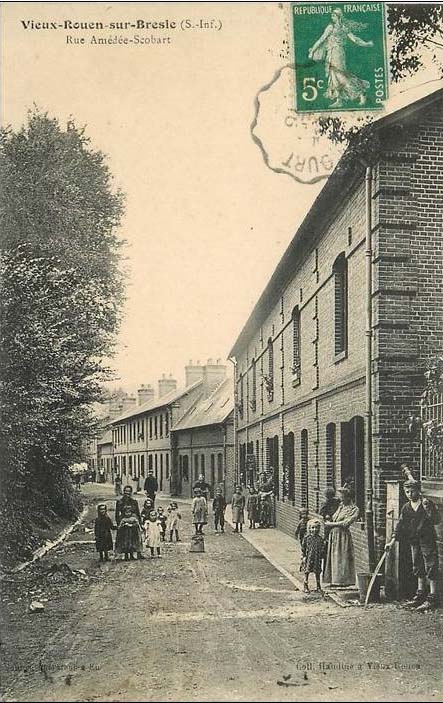 vieux-rouen-sur-bresle-rue-amedee-scobart