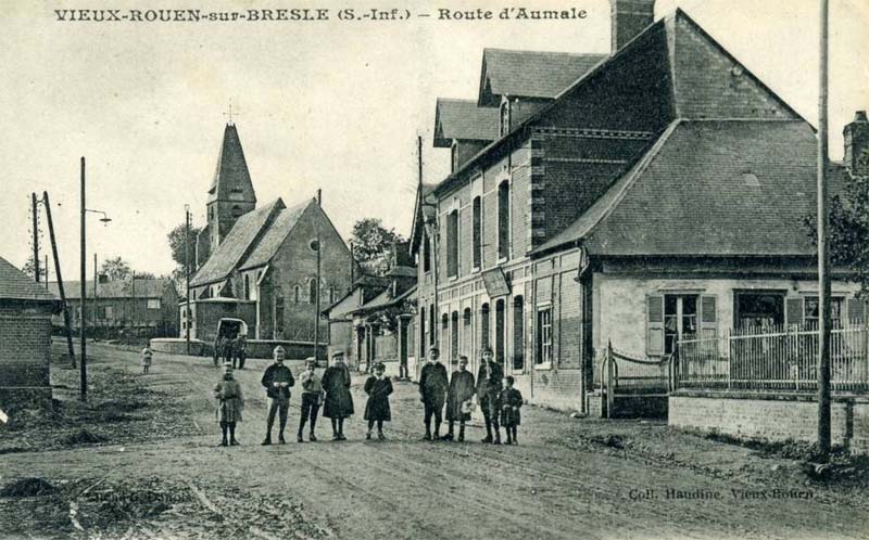 vieux-rouen-sur-bresle-rue-aumale