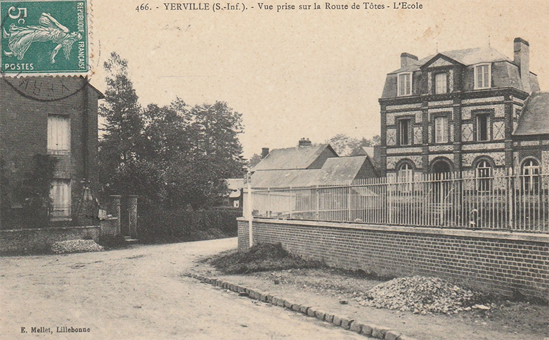 Vue prise sur la Route de Tôtes - L'École