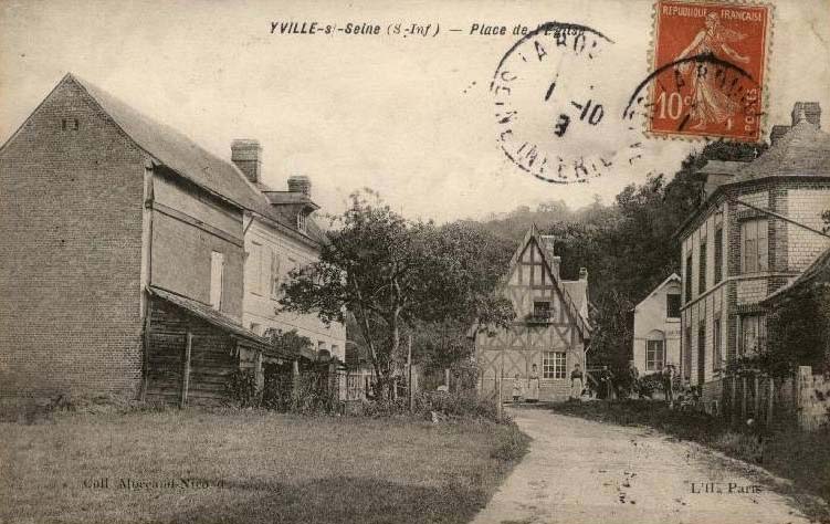 yville-sur-seine-place-eglise