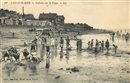 Luc-sur-Mer - Enfants sur la Plage - Calvados - Normandie