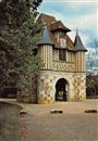 Crèvecoeur-en-Auge - Le Château - Calvados (14) - Normandie
