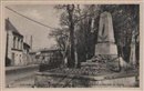Chevanceaux  -  Le Monument aux Morts et l'entrée du Bourg - 17 - Charente-Maritime