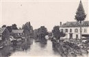 Pacy-sur-Eure : vue sur l'Eure prise du Pont - Eure (27) - Normandie