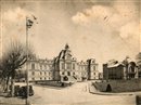 Évreux : L'Évêché et la Cathédrale - - Eure (27) - Normandie