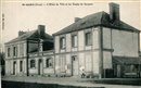 Saint-Andr - L\'Htel de Ville et les coles de Garons - Eure (27) - Normandie