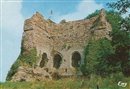 Brionne : Les Ruines du Vieux Donjon carr ( XIe sicle) - Eure (27) - Normandie