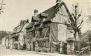 Pont-Audemer : Auberge du Vieux Puits (XVIIè siècle) - Eure (27) - Normandie
