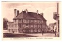 Verneuil-sur-Avre : Place Thiers et rue Gambetta   - Eure (27) - Normandie