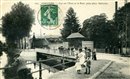 Louviers : vue sur l'Eure et le Pont, prise de la Place Nationale  - Eure (27) - Normandie