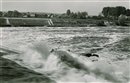 Poses : Chute d\'Eau au barrage  - Eure (27) - Normandie