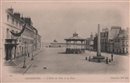 Cherbourg - L'H�tel de Ville et la Place - Manche (50) - Normandie