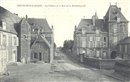 Crvecoeur-le-Grand - Le Chteau et la Rue de Larochefoucault