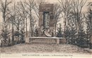 Compigne - Armistice - Le Monument dans la Fort par Edgar Brand