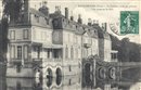 Ricquebourg - Le Château - Bâti sur Pilotis - Vue prise sur le Parc