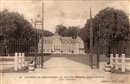 Chteau de Bois-Himont - La Cour d\'Honneur - 76 - Seine-Maritime